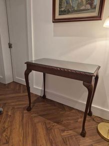 Console Table / Hallway Table