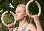 Top Quality Olympic Strength Gym Rings Made of Wood (32mm)with Buckle Straps