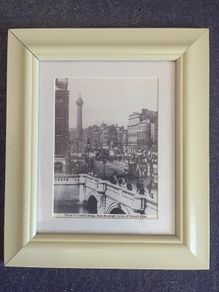 O'Connell Bridge & Nelson's Pillar, 32cm x 28cm
