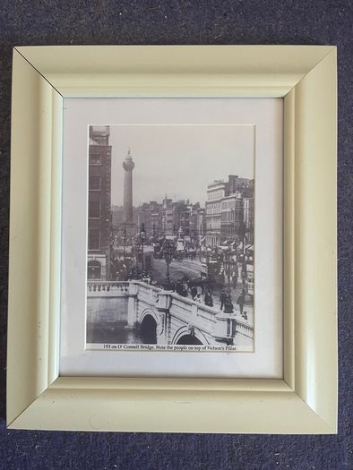O'Connell Bridge & Nelson's Pillar, 32cm x 28cm