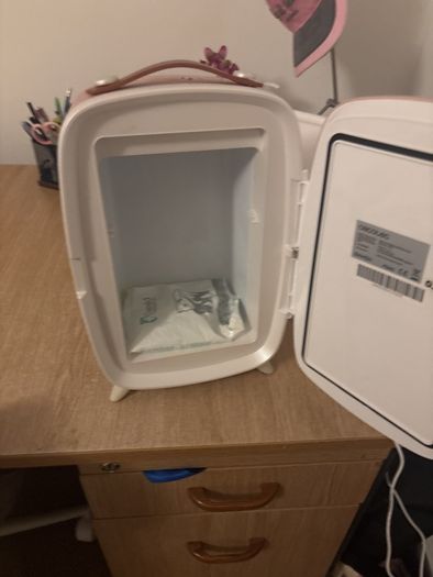 Make up fridge