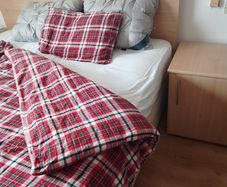 King size bed
