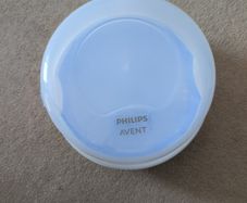 Philips Avent Bottle Steraliser. For use in microwaves.