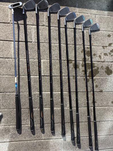Dunlop MX2 golf irons set