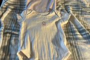 set of vests 9/12 mths