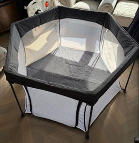 Ickle bubba playpen