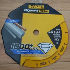 DEWALT Extreme Metal Cutting Diamond Edged Blade