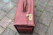 vintage leather case