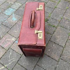 vintage leather case