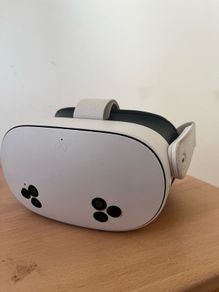 VR Meta Quest 3S