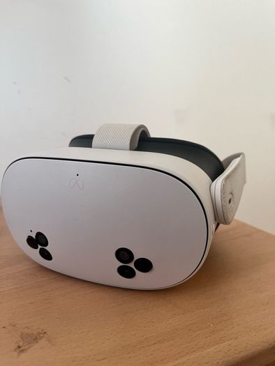 VR Meta Quest 3S