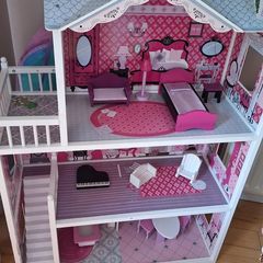 Doll House