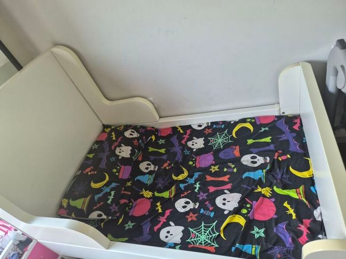 kids bed