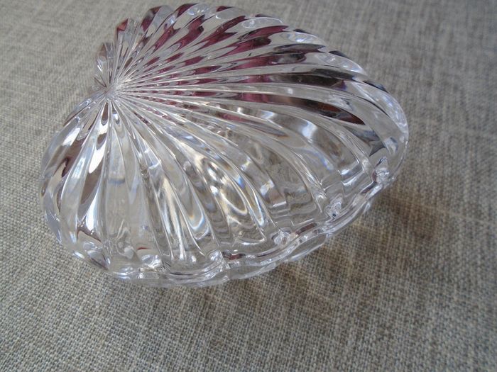 Glass heart box,Trinket box, Glass box