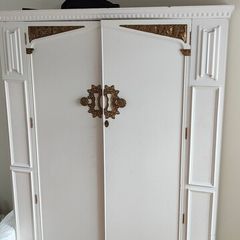 Vintage French Provincial Bedroom Suite - 3 Piece