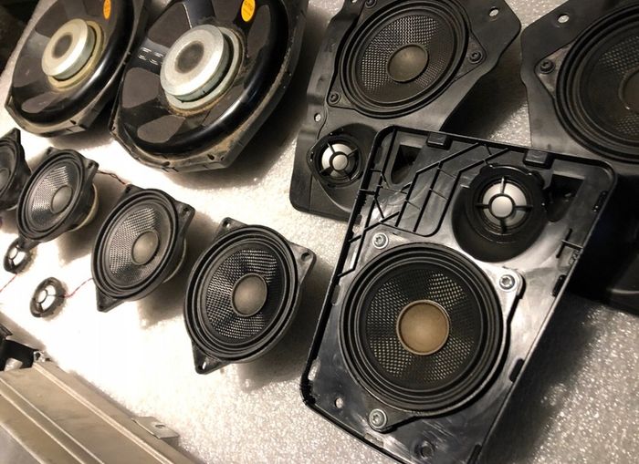 BMW 5 e60 , 7 Series f01 , x5 , x6 e70 Top Hifi Harman Kardon