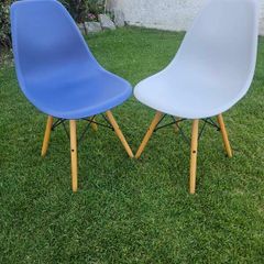 Six Sklum dining chairs