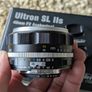 Voigtlander Ultron 40mm f/2 SL IIS Aspherical Lens for Nikon F (Silver Rim) Image 3