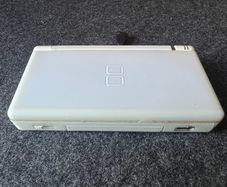 Nintendo ds lite white