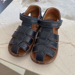 Pom d'api leather sandals size 28
