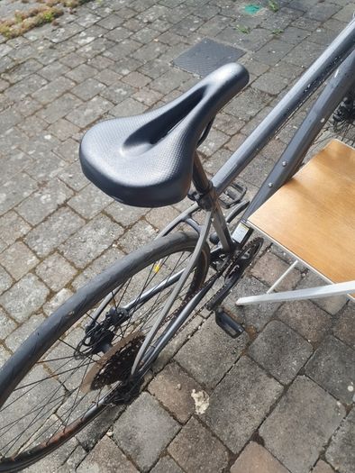bicycle  cannondale medium size