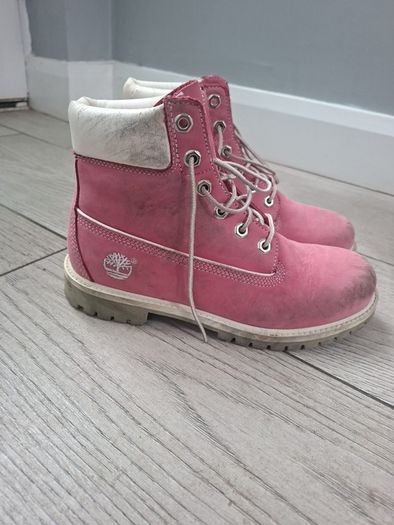 Free shoes