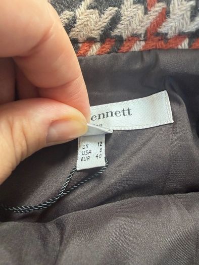L.K. Bennett wool pencil skirt UK 12