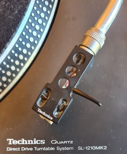 Technics 1210 mk 2