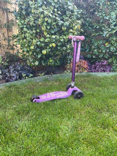 Micro Maxi 3 Wheeled Scooter
