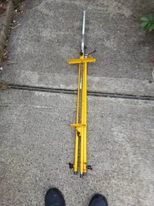 artist easel