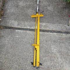 artist easel