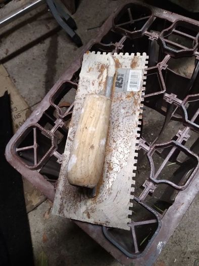 Trowel