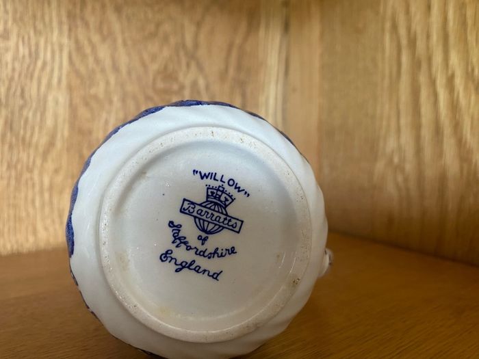 Barratt's of Staffordshire milk jug willow pattern