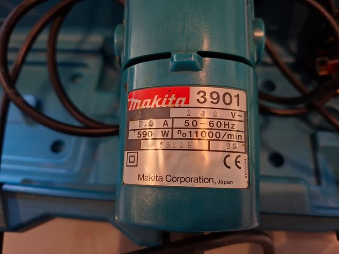 Makita 3901 Biscuit Jointer 240v