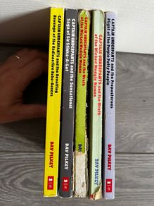 Captain Underpants books bundle