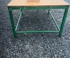 Work bench