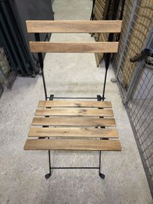 12 foldable chairs
