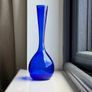 cobalt blue vase Image 3