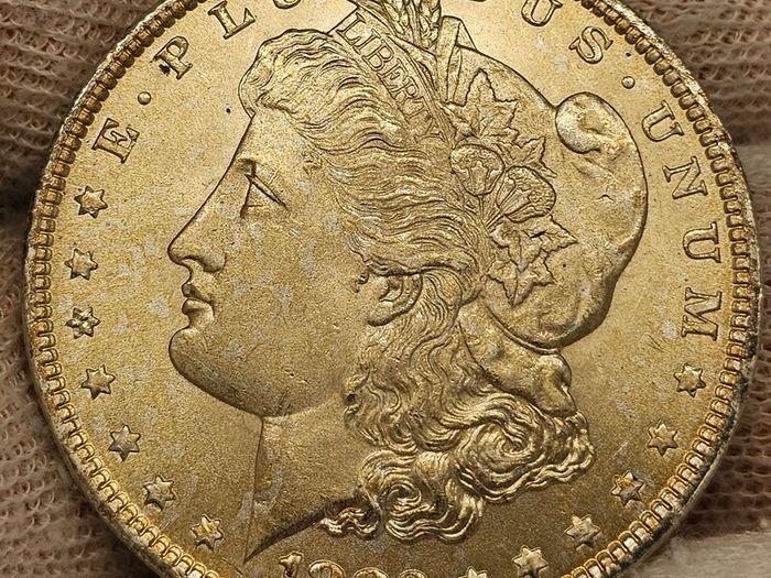 USA United States Silver 1882 Morgan Dollar Beautiful Uncirculated Lustrous Superb!