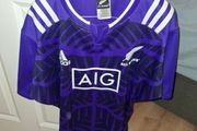 All blacks rugby jersey