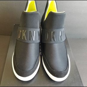 DKNY Donna Karen Cosmos Hidden Wedge Ladies Trainers size US 9.5 UK 7 EU 40.5