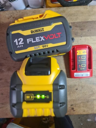 Dewalt 17V/54 12Ah