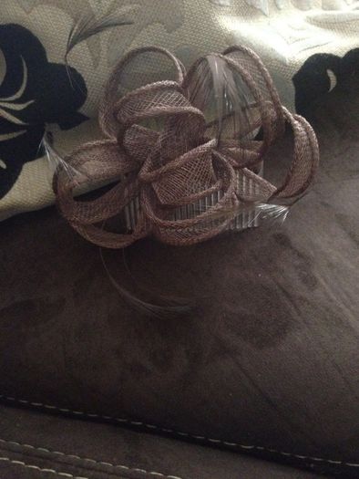 Beautiful Occasion Wear Brown Hair Fascinator
