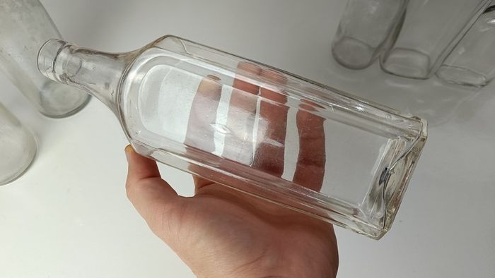 440 - Set of 6 Vintage Clear Glass Collectible Decorative Bottles