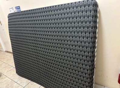 King size mattress