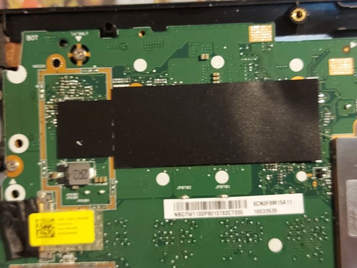 Acer Aspire R14, in excellent cosmetic condition, for parts or repair, No SSD or RAM, everything else is good