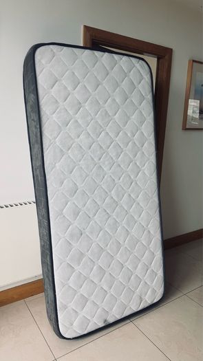 Matress single