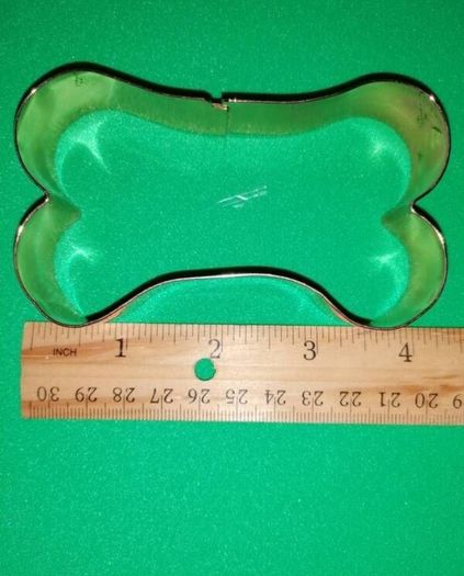 3 New Metal Cookie Cutters (Dog Bones)