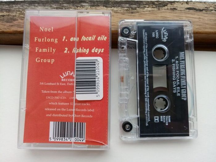 Noel Furlong Family Group "Aon Focail Eile" Cassette Tape