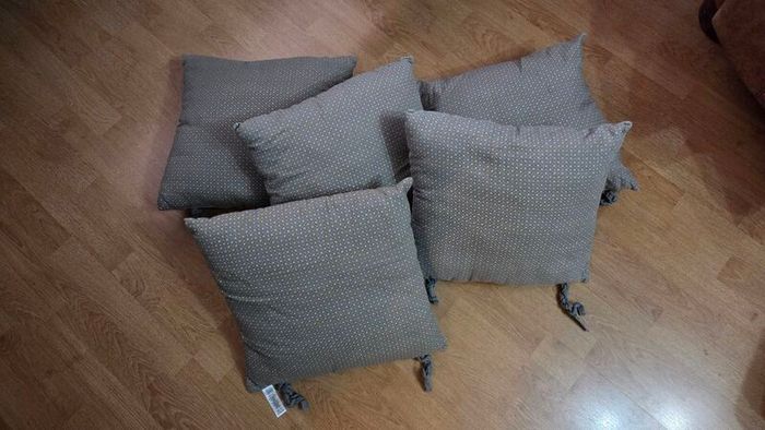 Set of 5 Grey & Yellow Geometric Chair Cushions / Pads with Ties